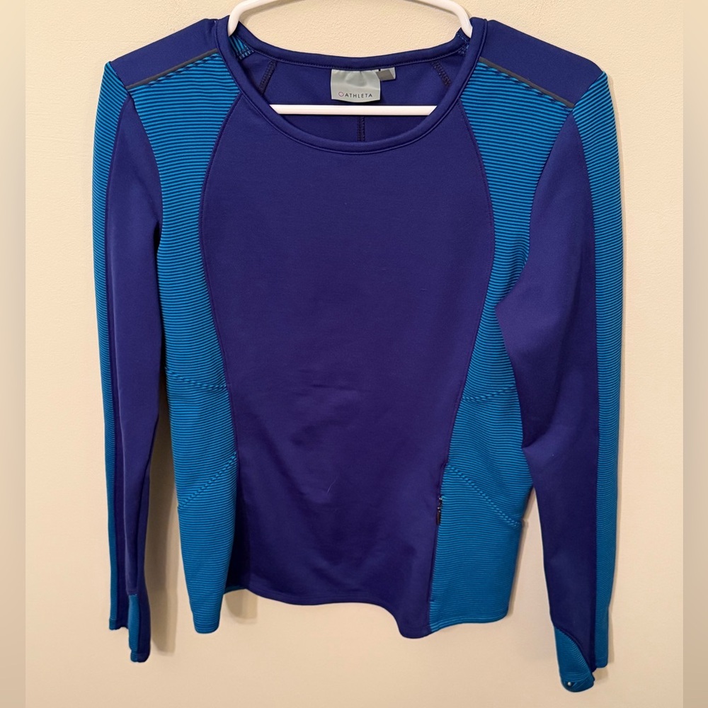 Athleta Pullover Performance Shirt Size Small - image 1